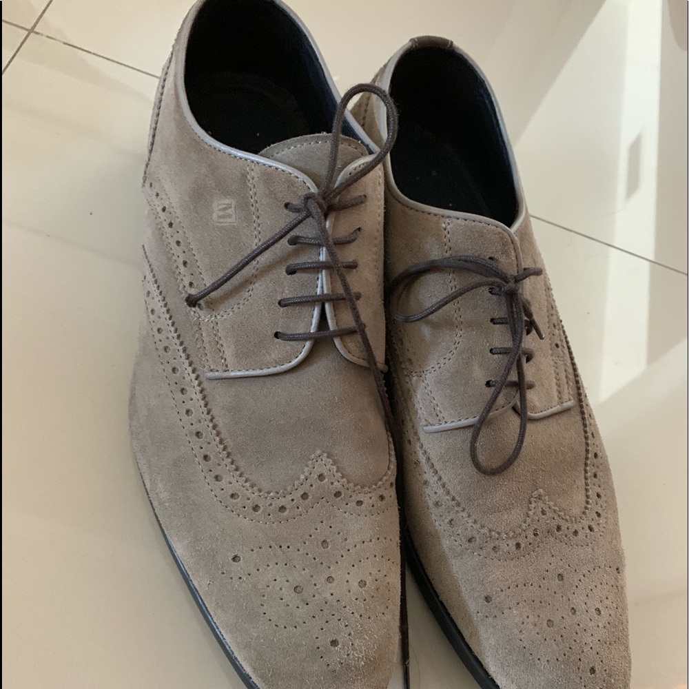 Beautiful Bruno Magli shoes size 11